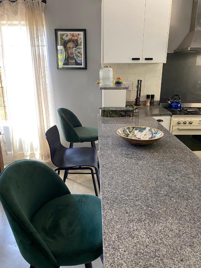 Villa Cosy And Unique Family Retreat In Hout Bay Città del Capo Esterno foto